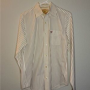 Hollister Cream and Red Casual Button Down Shirt